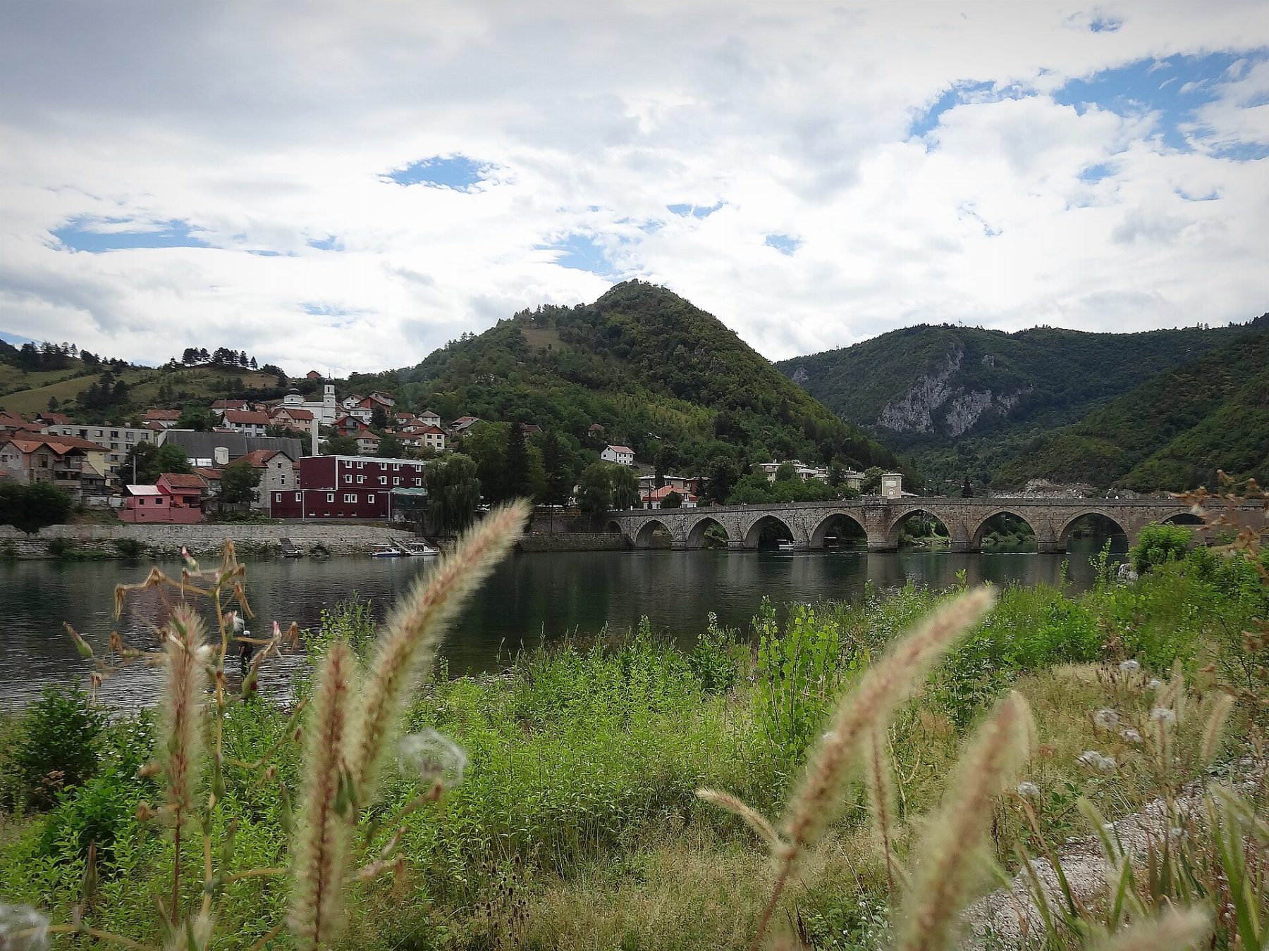 Višegrad i most na Drini